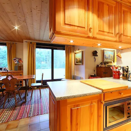 Les Liarets Apartment