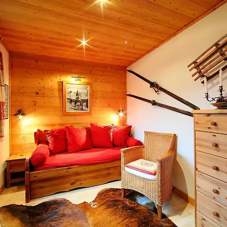 Les Liarets Apartment *